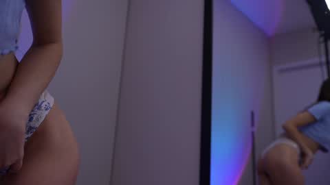 Snapshot of pelagy chatting on January 2025 08:36:02 PM Pelagy Show time 2-10 pm Dubai time zone online show from January 2025 08:36:02 PM