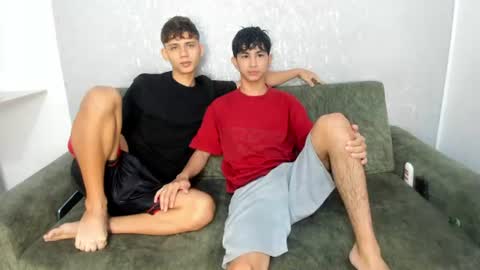 Snapshot of pelusos_mens chatting on July 2026 02:12:01 PM CAIN-19 ALLEN-18 RONALD-18 AUSTIN-18 MOD DANTE online show from July 2026 02:12:01 PM