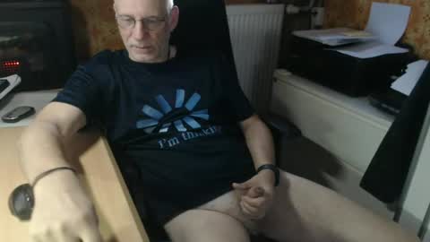 Snapshot of pemue65 chatting on July 2026 05:33:02 AM Pemue65 online show from July 2026 05:33:02 AM