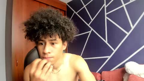 Snapshot of pendragom1224 chatting on February 2025 03:08:01 PM Pendragom online show from February 2025 03:08:01 PM