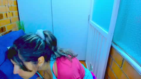 Penelope online show from January 2025 09:51:01 PM