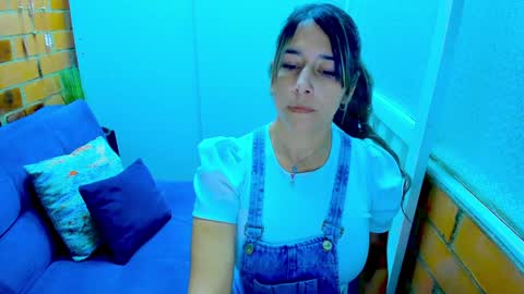 Penelope online show from January 2025 07:04:01 PM