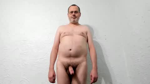 Vincent Howard online show from November 2025 07:14:01 PM