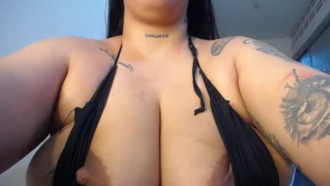 Snapshot of pennyomelons chatting on February 2026 06:14:01 PM My onlyfans online show from February 2026 06:14:01 PM