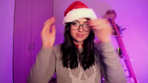 Snapshot of perfect__ana chatting on December 2024 05:49:02 AM Sarah Ana Banana online show from December 2024 05:49:02 AM