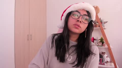 Snapshot of perfect__ana chatting on December 2024 05:58:02 PM Sarah Ana Banana online show from December 2024 05:58:02 PM