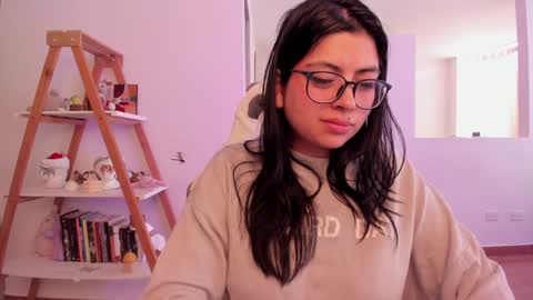 Snapshot of perfect__ana chatting on February 2025 09:52:01 PM Sarah Ana Banana online show from February 2025 09:52:01 PM