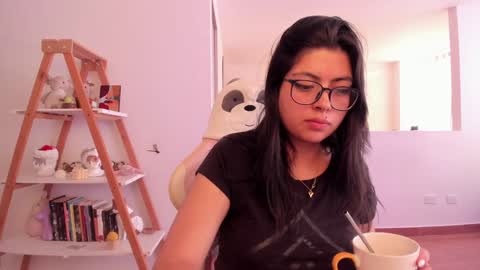 Snapshot of perfect__ana chatting on February 2025 10:20:01 PM Sarah Ana Banana online show from February 2025 10:20:01 PM