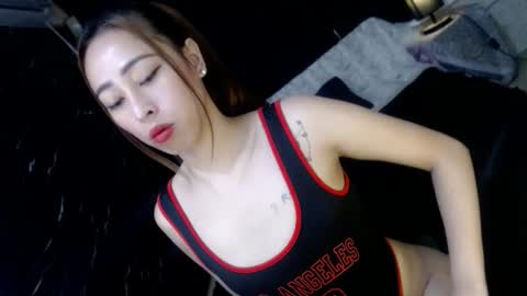 Sweet Gwen online show from November 2025 06:30:02 PM