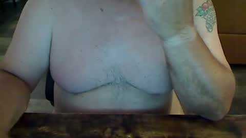 Snapshot of perfecto1957 chatting on October 2025 03:35:01 PM perfecto1957 online show from October 2025 03:35:01 PM