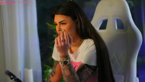 Dee online show from December 2024 09:24:02 AM