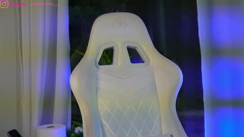 Dee online show from January 2025 10:29:02 AM