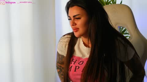 Dee online show from March 2025 10:48:01 AM