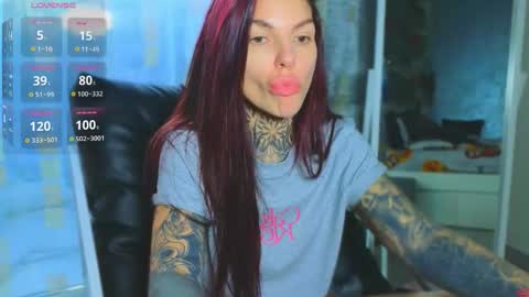 Snapshot of perfecttbaby77n chatting on May 2026 09:27:02 AM Anna online show from May 2026 09:27:02 AM