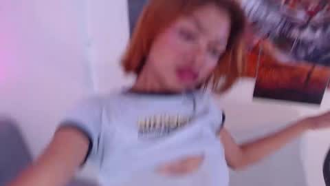 Perla online show from February 2025 06:33:02 PM