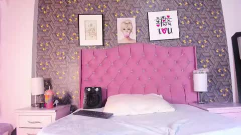 Snapshot of perlita_suarez chatting on March 2025 07:43:02 PM perlita_suarez online show from March 2025 07:43:02 PM