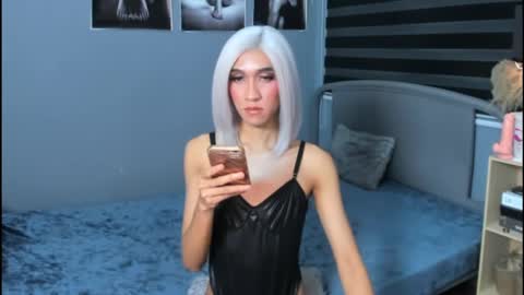 perryperezz online show from March 2025 03:30:01 AM