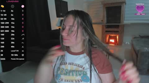 Marie online show from January 2025 11:21:02 PM