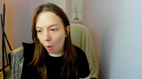 Snapshot of persinaky chatting on June 2026 10:18:01 AM horror flying on the wings of the night.... online show from June 2026 10:18:01 AM
