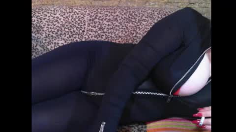 Snapshot of pervdomx chatting on September 2025 08:41:02 PM Lady K online show from September 2025 08:41:02 PM