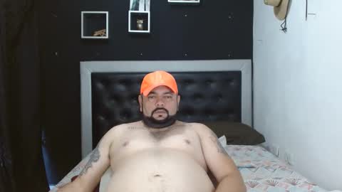 Snapshot of perverseveteranmanxxx chatting on February 2025 06:59:01 PM Carlos online show from February 2025 06:59:01 PM