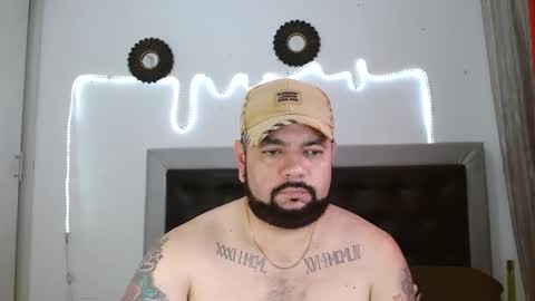 Snapshot of perverseveteranmanxxx chatting on September 2025 04:43:02 PM Carlos online show from September 2025 04:43:02 PM