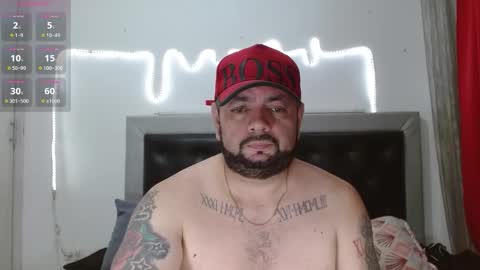 Snapshot of perverseveteranmanxxx chatting on November 2025 04:45:02 AM Carlos online show from November 2025 04:45:02 AM