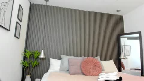 Lizza online show from December 2025 11:27:02 AM