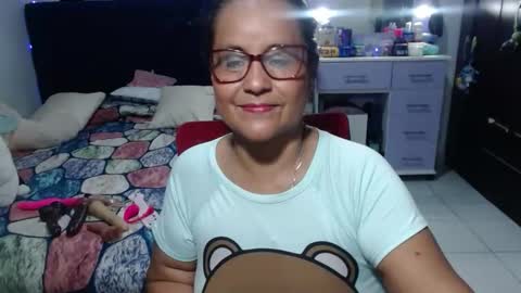 Snapshot of pervert_mommy_x chatting on May 2026 10:09:02 AM SAMY online show from May 2026 10:09:02 AM