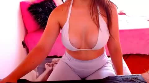 linda online show from January 2025 08:33:01 PM