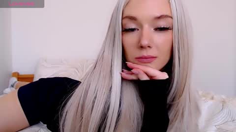 Isabella online show from March 2026 09:24:02 AM