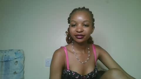 Snapshot of petal_palette chatting on July 2026 07:21:01 PM Lolly online show from July 2026 07:21:01 PM