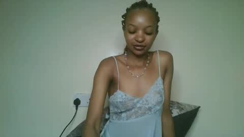 Snapshot of petal_palette chatting on July 2026 05:21:02 AM Lolly online show from July 2026 05:21:02 AM