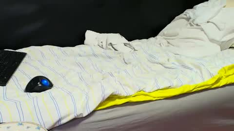 peter196888 online show from March 2026 10:40:01 AM