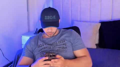 Snapshot of peter_jackson1 chatting on December 2024 11:47:01 PM peter jackson1 online show from December 2024 11:47:01 PM