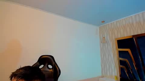 PETES EVANS new account online show from October 2025 11:16:02 PM