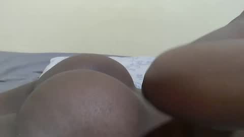 Snapshot of petite_bunni chatting on June 2026 05:10:02 PM petite_bunni online show from June 2026 05:10:02 PM