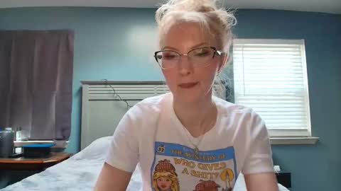 Little cupcake online show from March 2026 06:46:02 PM