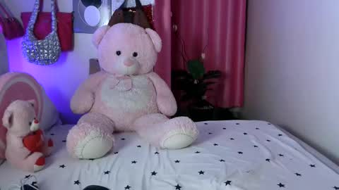petite_princes online show from March 2026 08:48:01 PM