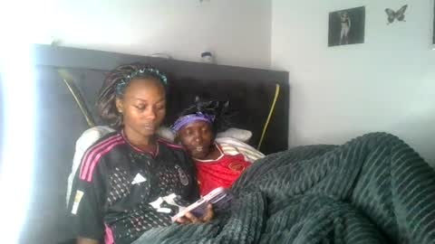 petite_queen69 online show from June 2026 12:41:02 AM