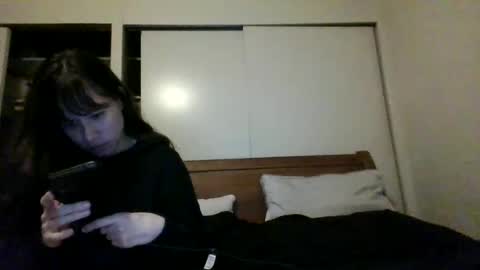 Snapshot of petitedoll30 chatting on December 2024 06:01:02 AM Petitedoll30 online show from December 2024 06:01:02 AM