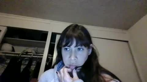 Snapshot of petitedoll30 chatting on December 2024 04:04:02 AM Petitedoll30 online show from December 2024 04:04:02 AM