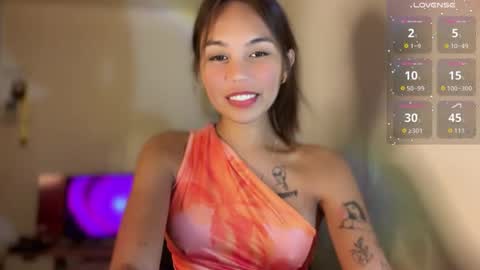 Snapshot of petitegirlx69 chatting on May 2026 09:02:02 PM miss lisa online show from May 2026 09:02:02 PM