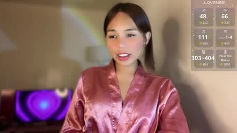Snapshot of petitegirlx69 chatting on June 2026 05:38:02 PM miss lisa online show from June 2026 05:38:02 PM