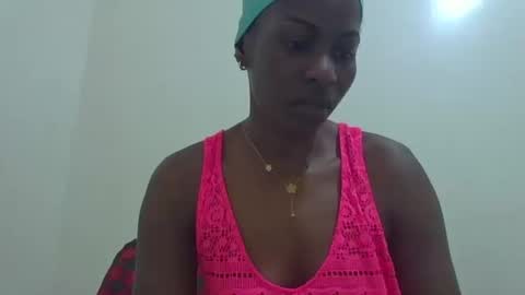 petitegirly12 online show from October 2025 09:32:01 AM