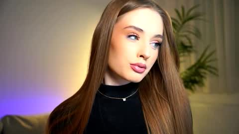 Petitegonwiild online show from September 2025 09:05:02 PM