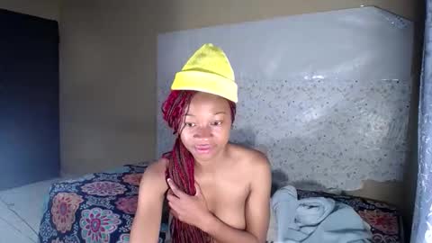 Snapshot of petitesammy chatting on May 2026 05:24:01 AM petitesammy online show from May 2026 05:24:01 AM