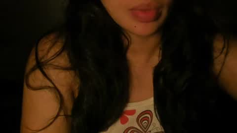 Snapshot of petitgirl_ chatting on July 2026 12:43:01 AM J A S S online show from July 2026 12:43:01 AM