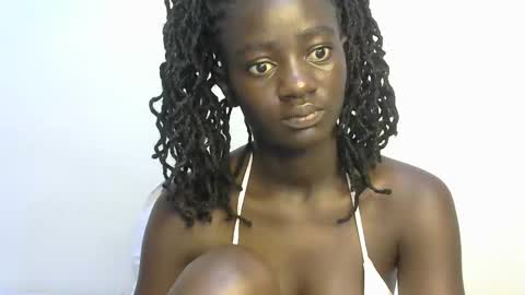 petitte_gyaal online show from October 2025 03:57:02 PM