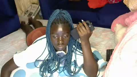 petitte_gyaal online show from December 2025 06:18:01 AM